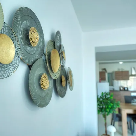 Διαμέρισμα Bright & Modern 2bedrooms With Sea Views Gogzr-2