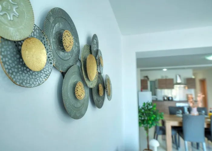 Apartman Bright & Modern 2bedrooms With Sea Views Gogzr-2