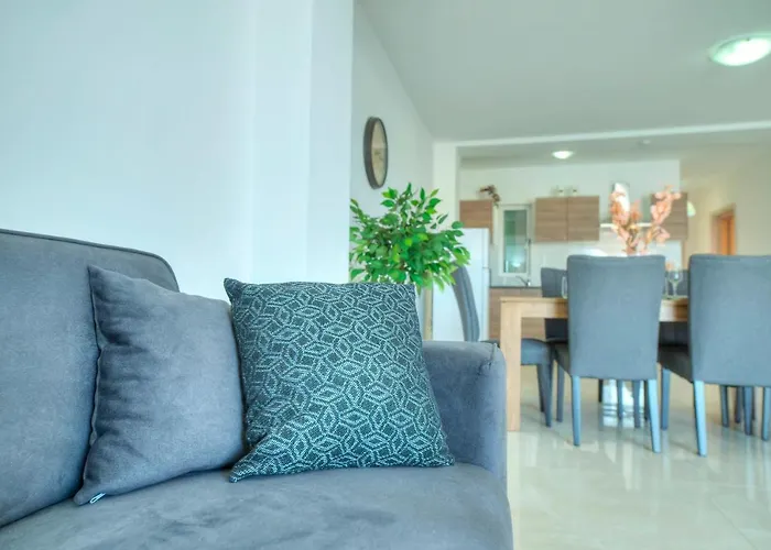 Bright & Modern 2bedrooms With Sea Views Gogzr-2